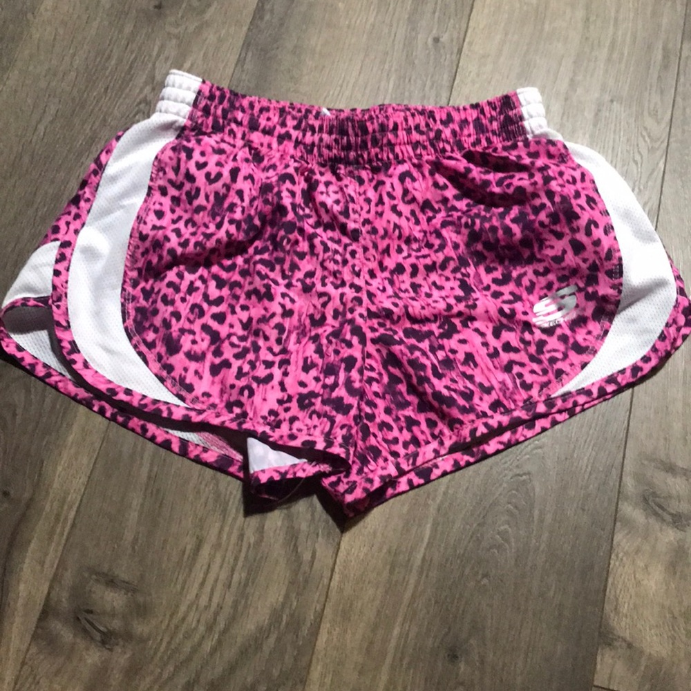 💜4/$10 3/$8 pink cheetah shorts